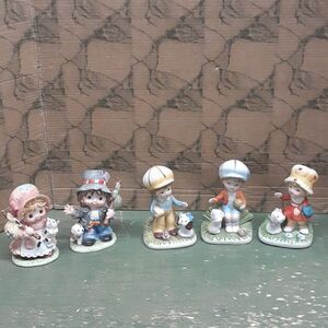 Vintage Homco porcelain figurines #1460, & # 1430
